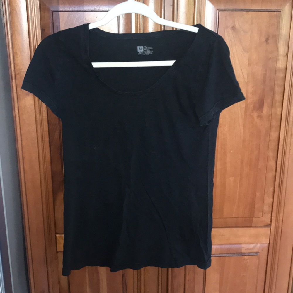 Plain black tee